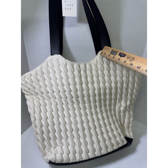 A New Day Quilted Shopper Tote Shoulder/Handbag/Purse w/Magnetic Closure Beige - Picture 10 of 14